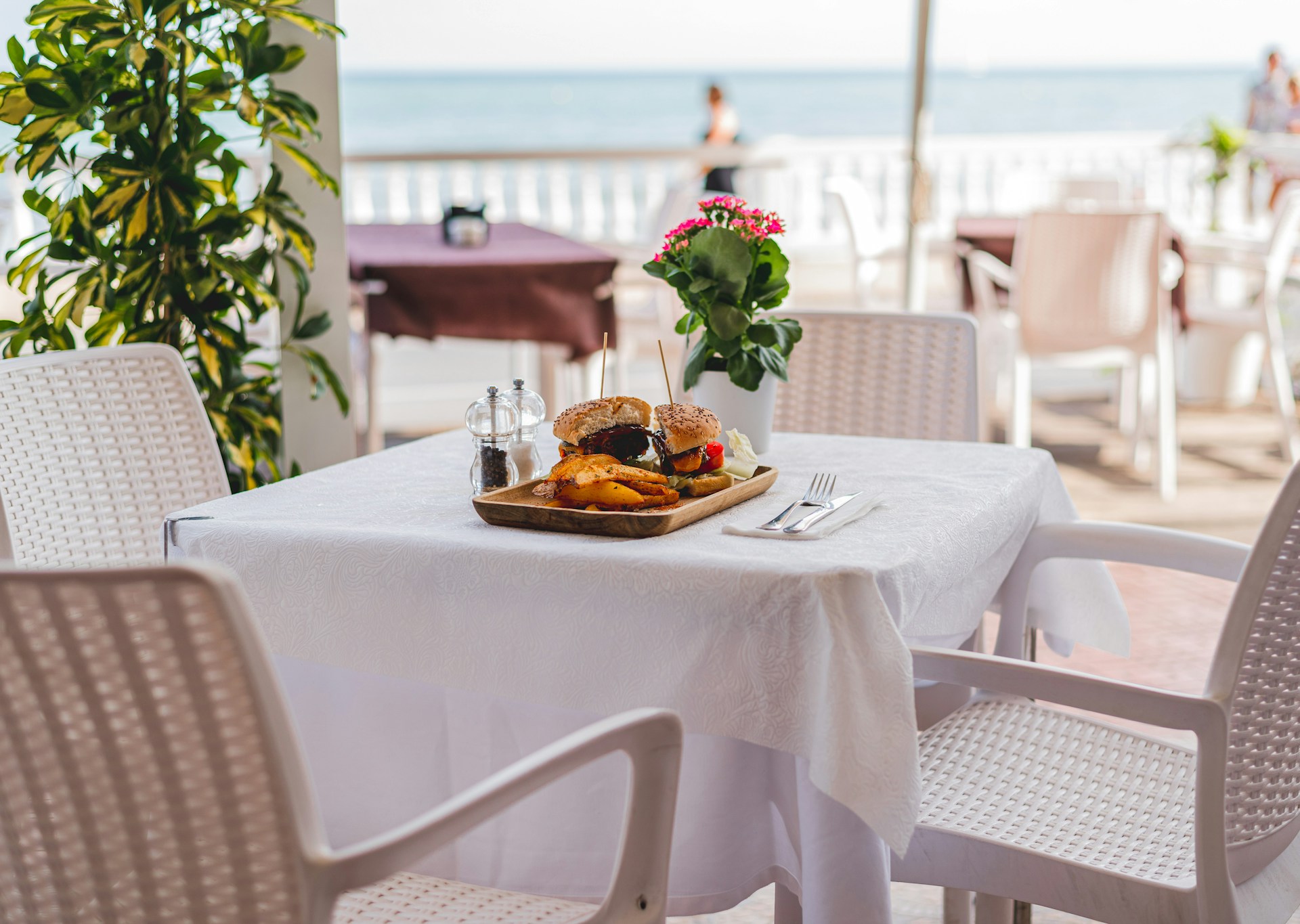 Beachfront Dining