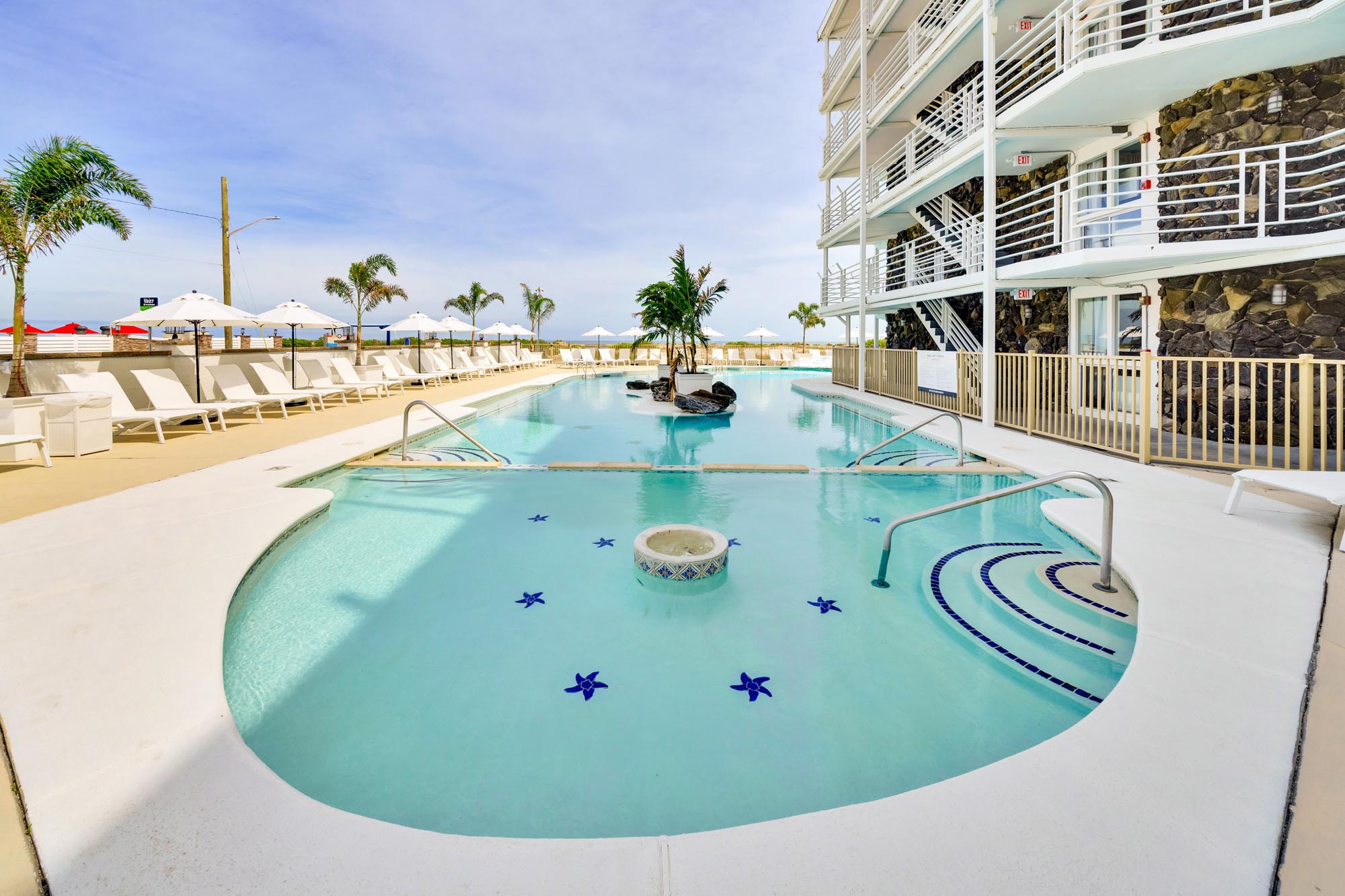Royal tower pool, madison resort wildwood crest