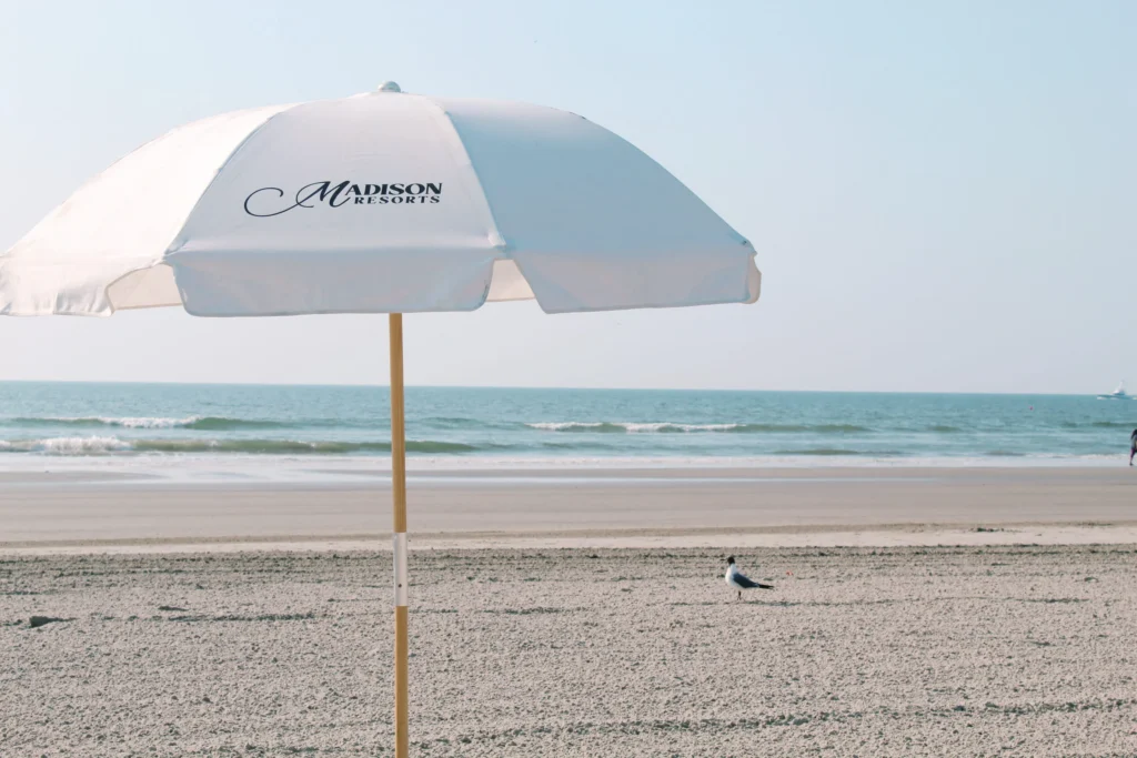 DEAL SIZZLING SUMMER SAVINGS
